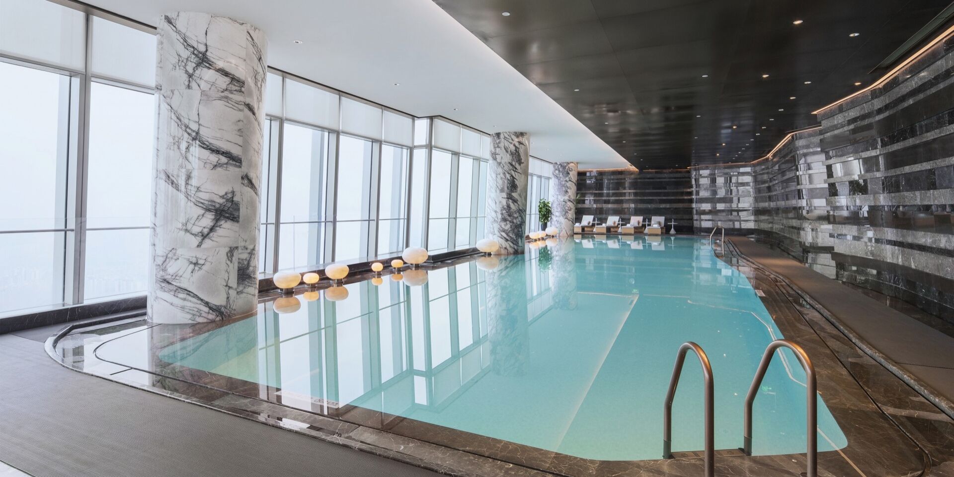 1486 Luxury Collection - 10 Swimming Pool desktop-slider | Specsources