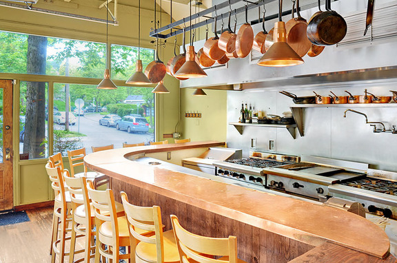The Harvest Vine, professional, The Harvest Vine, a popular Spanish restaurant in Madison Valley, had been in their