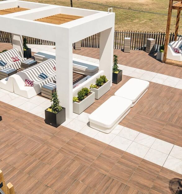 77-Degrees Rooftop-Bar 17