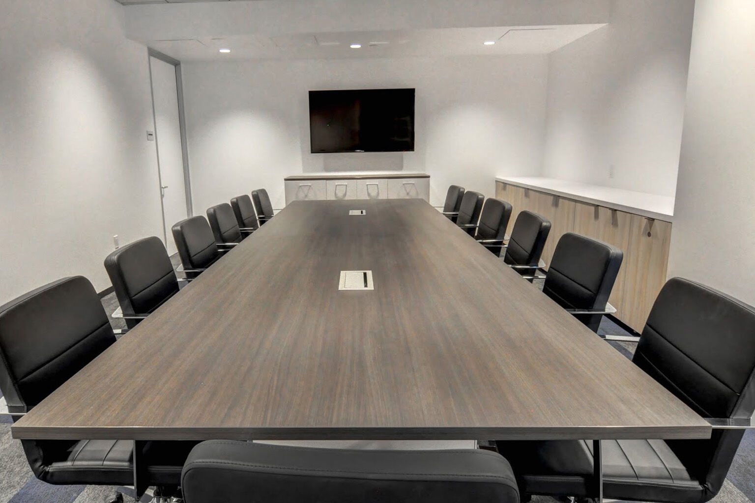 9to5 Seating Diddy Conference Room Seating | 9to5 Seating