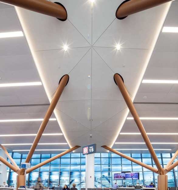 Airport Terminal Performance Downlighting Shape Light, CCTLed Downlight Fixed can be see along the main holding room gracing