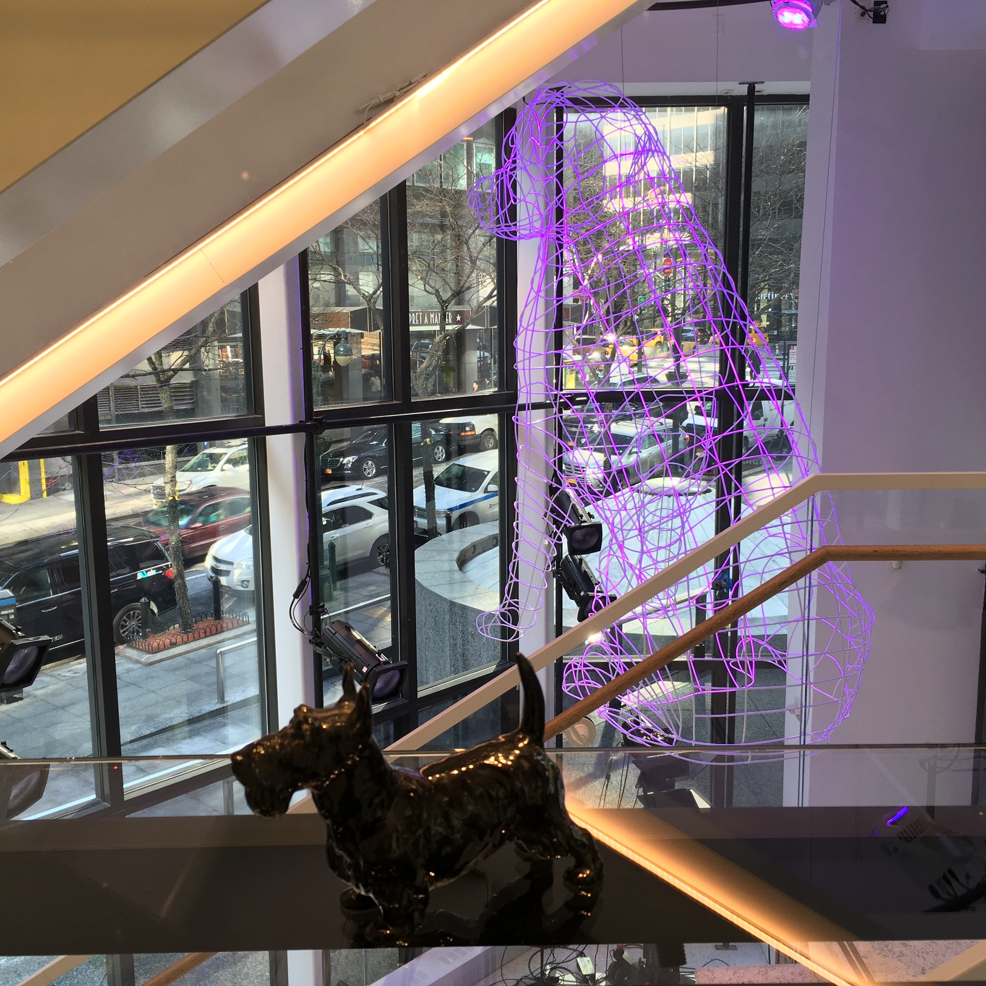 American Kennel Club Museum of the Dog Sculpture