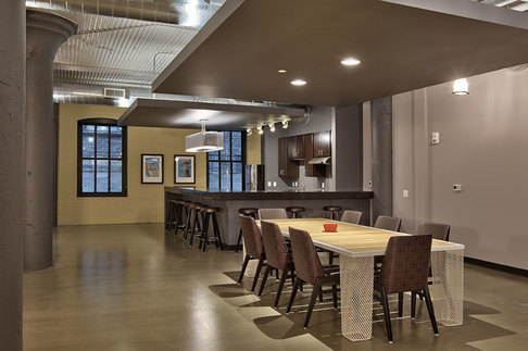 Picture of Luxury Celebrity Real Estate and Home Sales - Robb Report