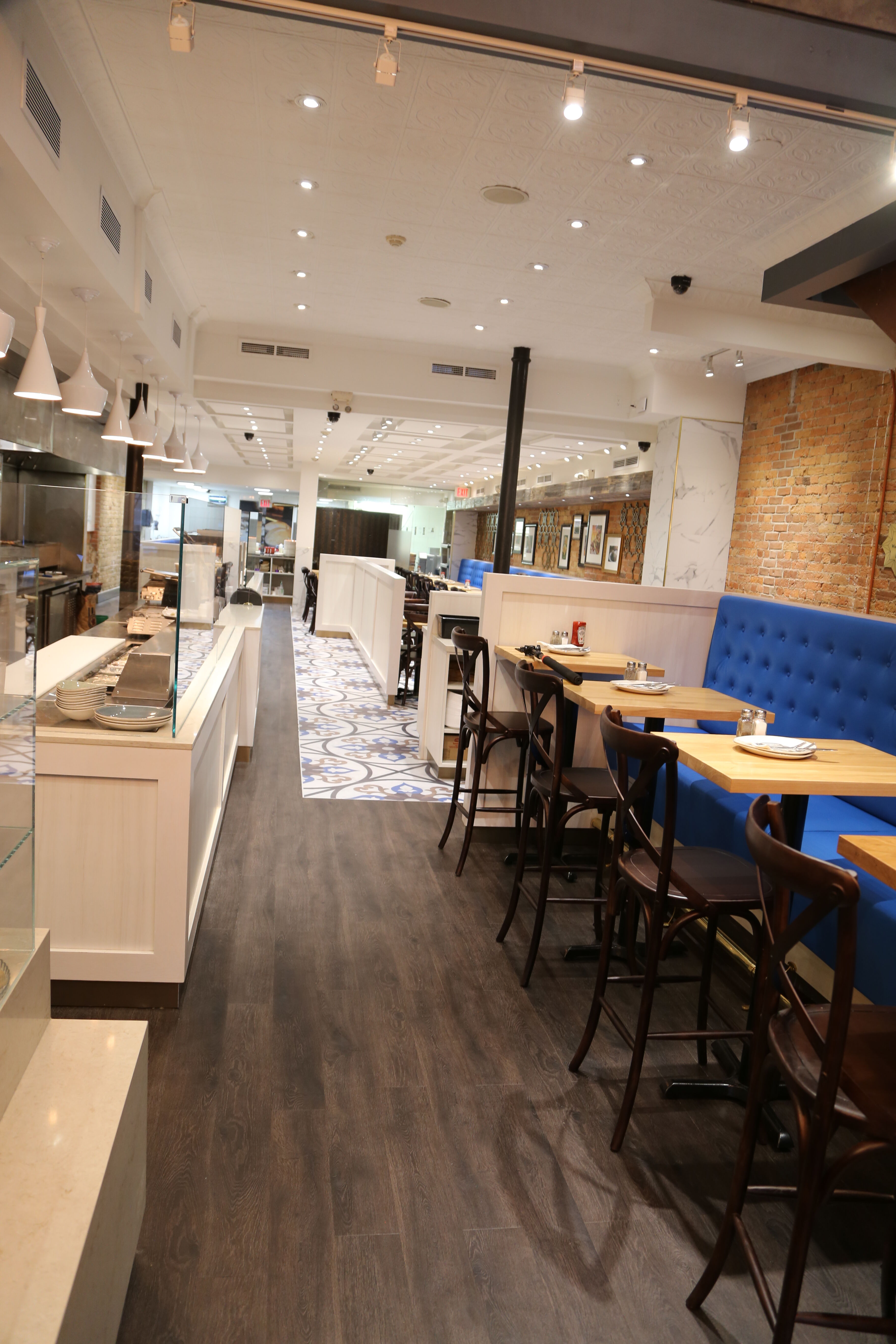 AVA Restaurant Design 2DSGN restaurant flooring AVA