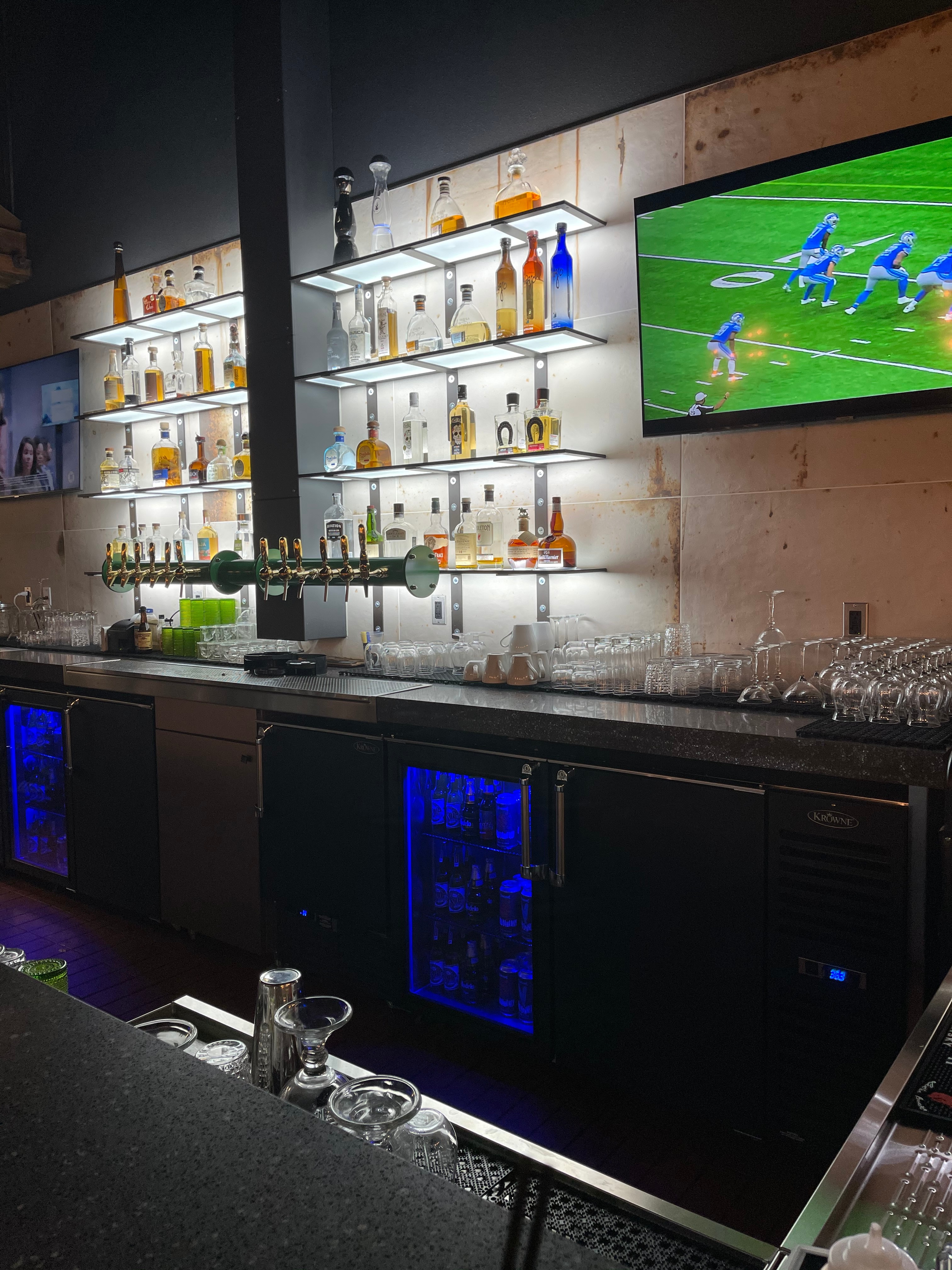 Bar Back Back Bar | Neo Interior Design Studio