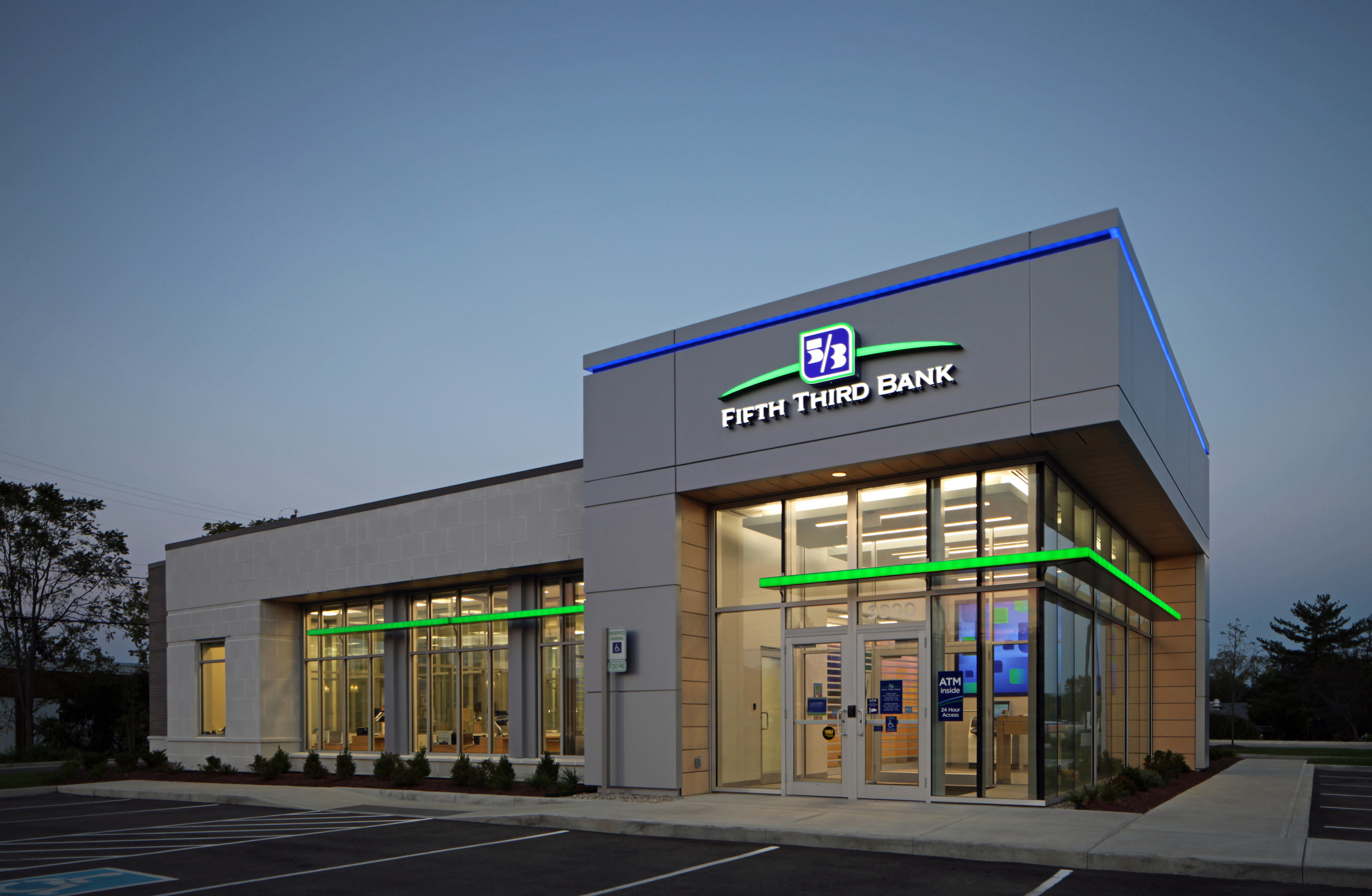 Fifth Third Bank BDG Architects