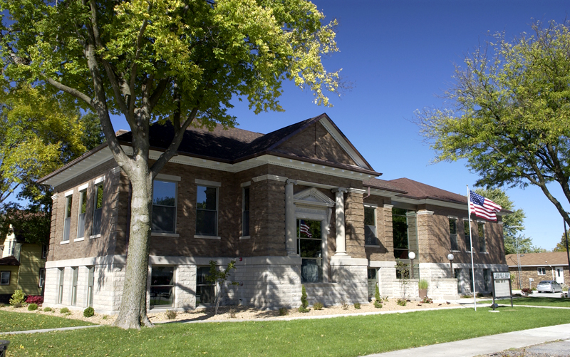 Clarion Public Library Bergland + Cram