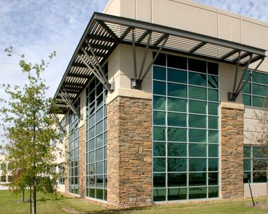 Corner sunshade, AVAdek sunshades are designed and built with specially selected materials for outstanding durability and