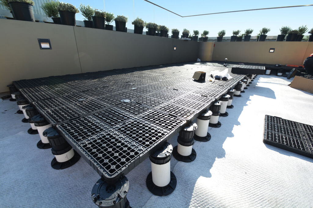 DSC 5425-1, Century Plaza Hotel | Los Angeles, CA featuring products from Tile Tech Pavers | DSC 5425-1