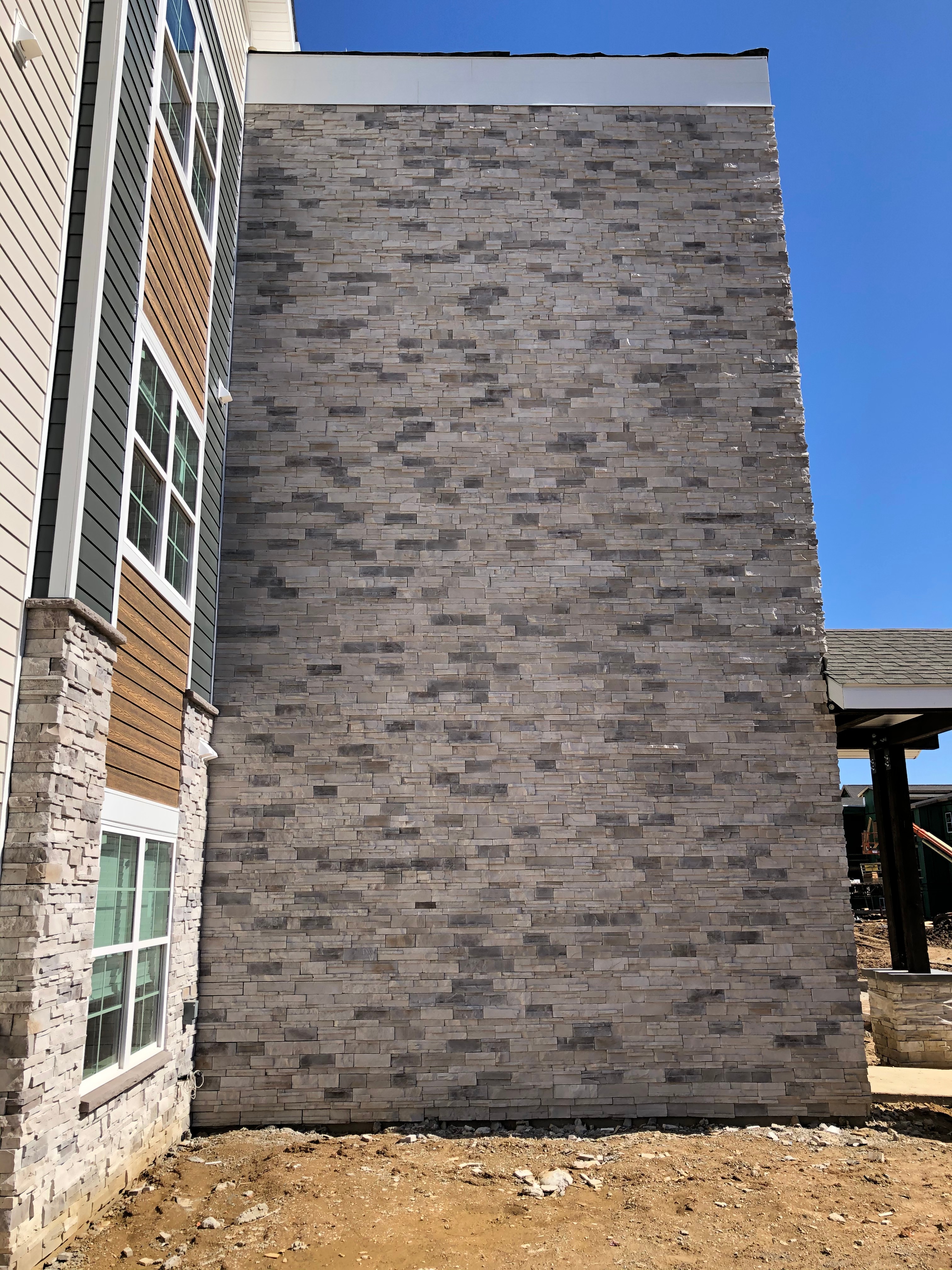 Dutch Quality Stone the Jewel Ofallon Apartment Dry Stack detailed view ...