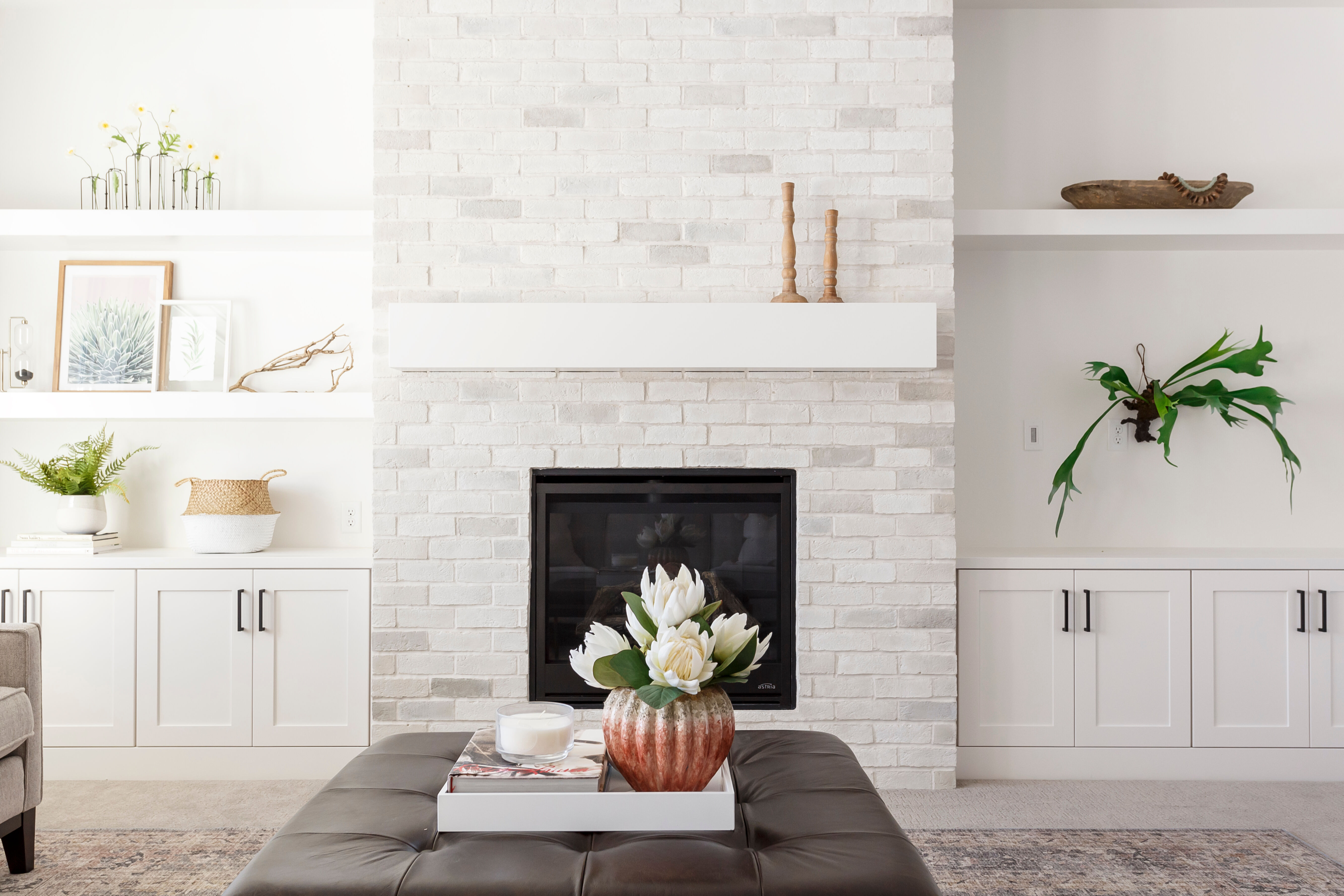 Eldorado Stone Chalk Dust TundraBrick Int Fireplace Eldorado Stone