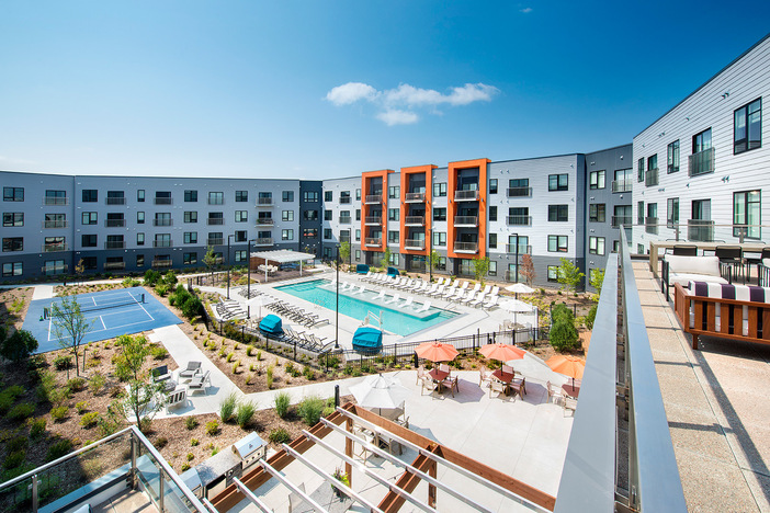 Hilltops Luxury Condo Singapore by SC Global