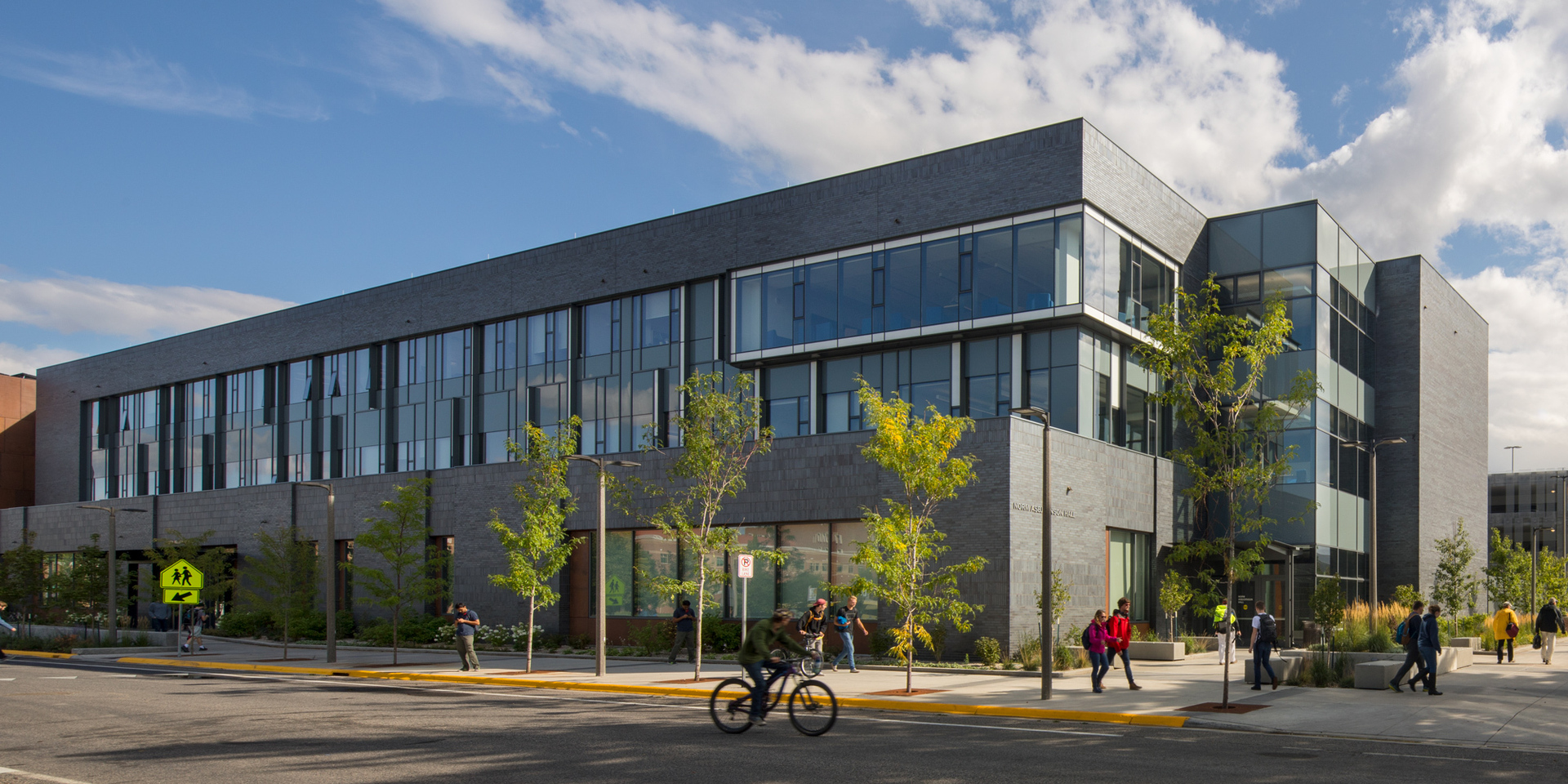 Endicott Clay Products Norm Asbjornson Hall Montana State University Exterior Face Brick Textured Design Street View, Formed