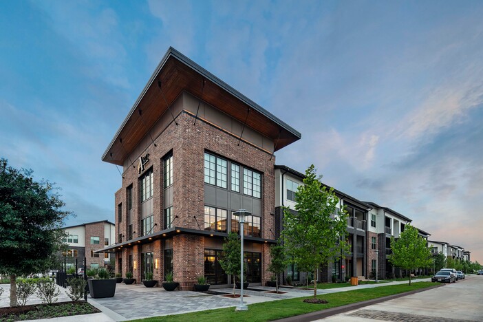 Image showcasing Off The Grid Communities In The United States (And A Couple From Around ...