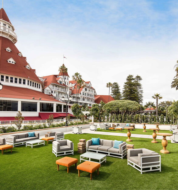 Hotel-Del-Vista-Walk 2-1680x1120-1