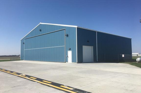 Dodge Center Municipal Airport, professional, New hanger at the Dodge Center Municipal Airport in Dodge Center, MN. This