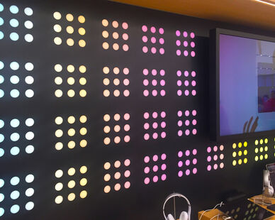 Rgb In Store Display Apple RGB | LEDCONN