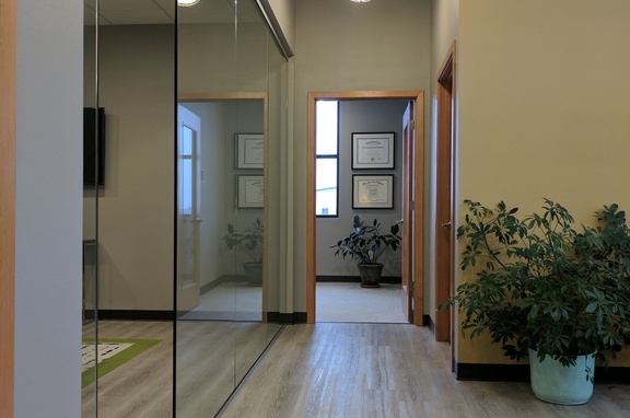 KING FINANCIAL GROUP, professional, King Financial group looked to McGinnis Design to create a relaxed customer experience