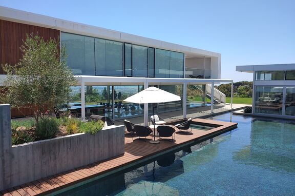The complete outdoor living experience in Palos Verdes, professional