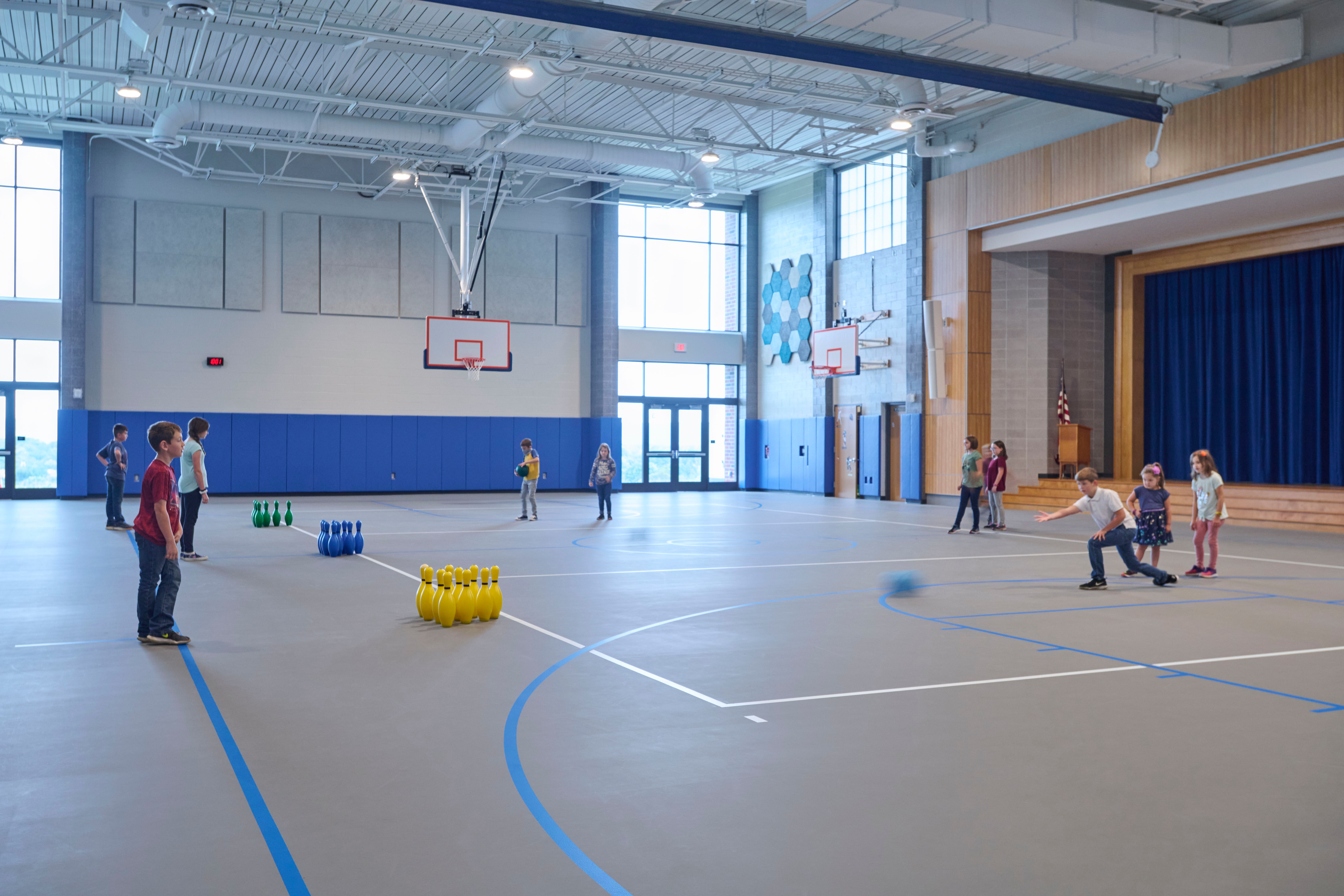 Rossmoyne Elementary School Meteor Lighting