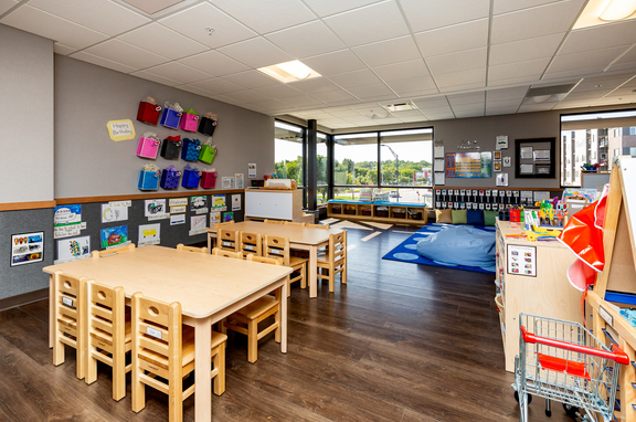 New Horizon Academy Downtown, professional, This multi-story daycare in Downtown Des Moines is located just south of Martin