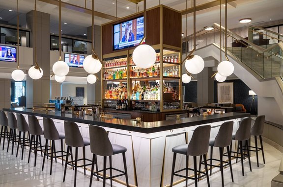 Marriott Magnificent Mile, brand, Trendy and trendsetting, the 4-star Chicago Marriott Downtown Magnificent Mile provides