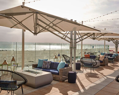 Sun-deck-beach-seating-1680x850-1