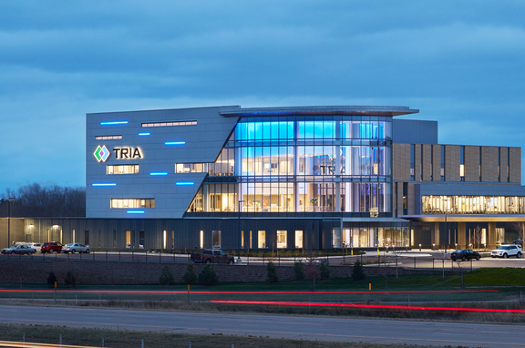 TRIA Orthpaedic Center, professional, This new 95,000 square foot medical office building is designed for same-day injury