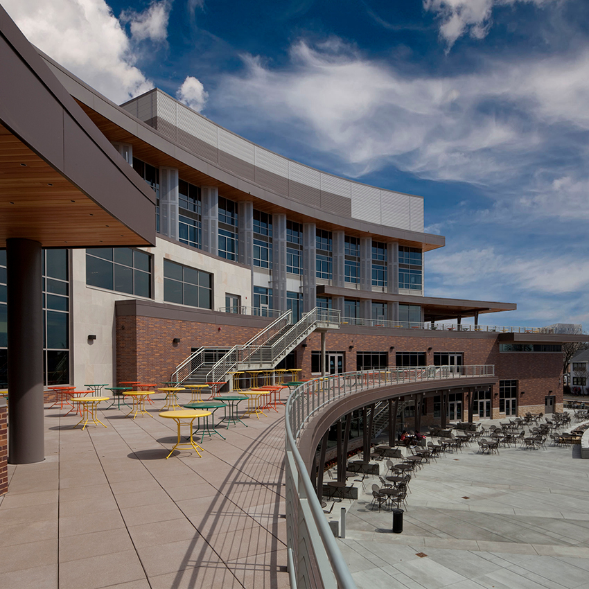 UwMadisonUnionSouthExterior1 CG Schmidt, Inc.