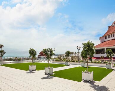 Vista-walk-clear-ocean-1680x850