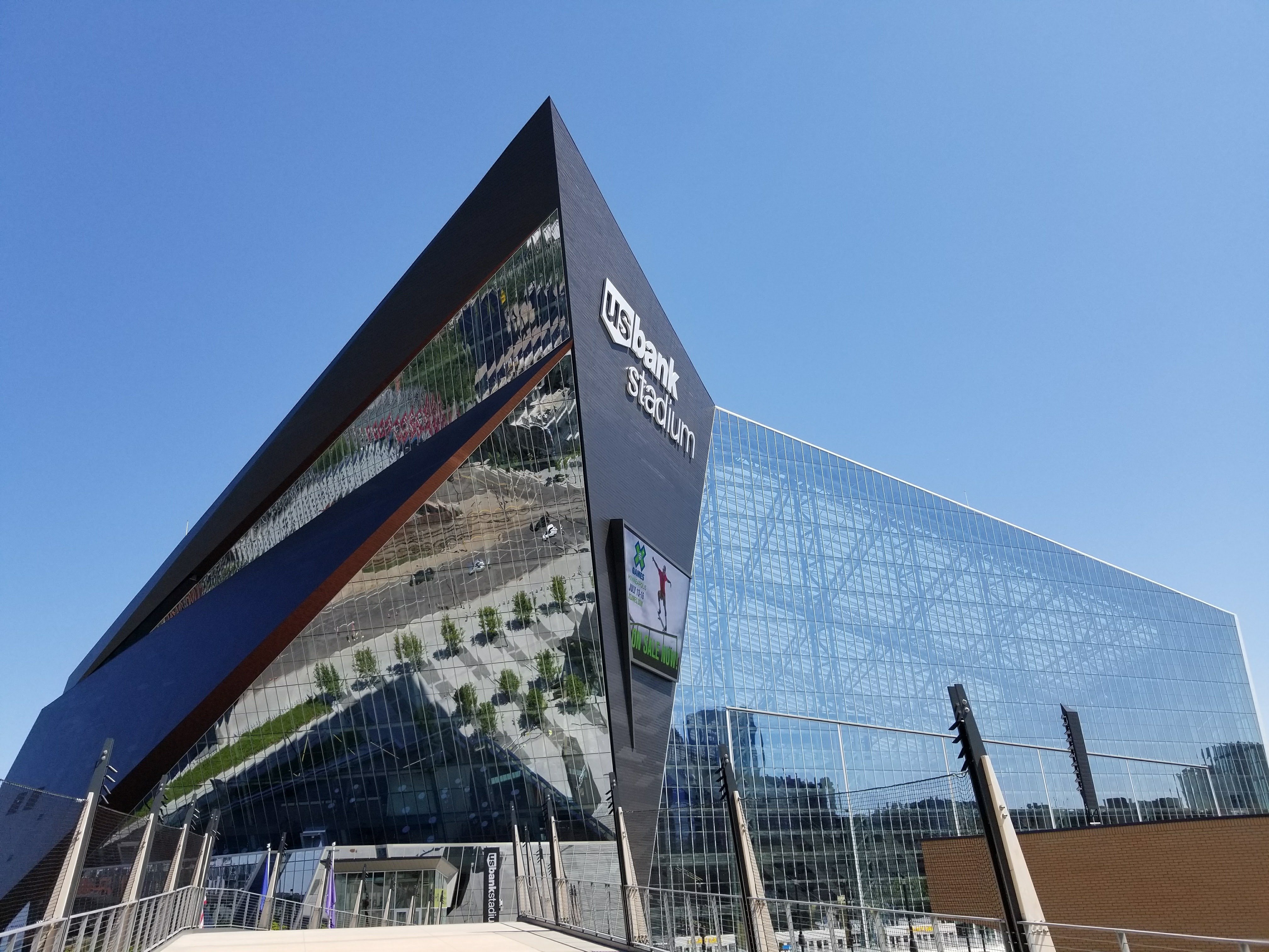U.S. Bank Stadium Minneapolis, MN Wells Concrete U.S. Bank Stadium Minneapolis, MN Wells Concrete